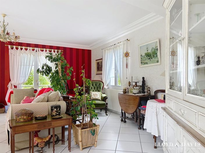 Image No.5-4 Bed House for sale