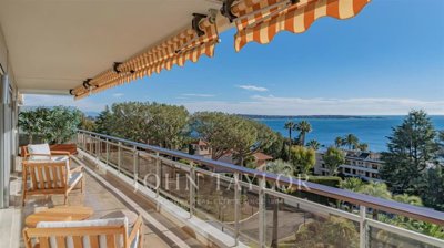 1 - Cannes, Apartment