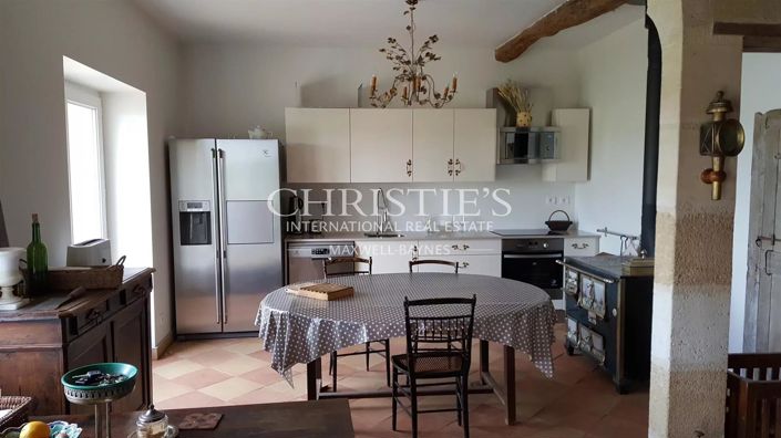 Image No.6-7 Bed House for sale