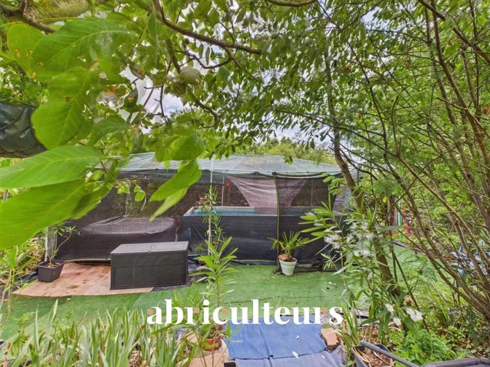 Image No.12-4 Bed House for sale