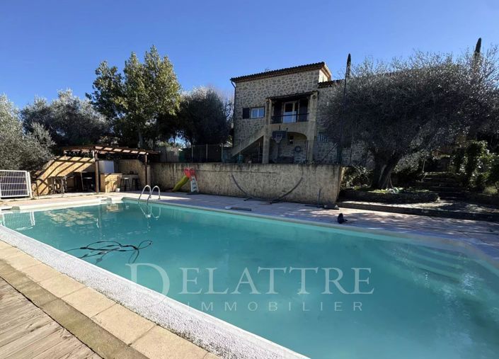 Image No.2-6 Bed House for sale