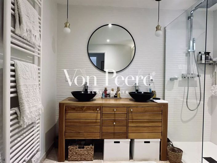 Image No.9-4 Bed House for sale