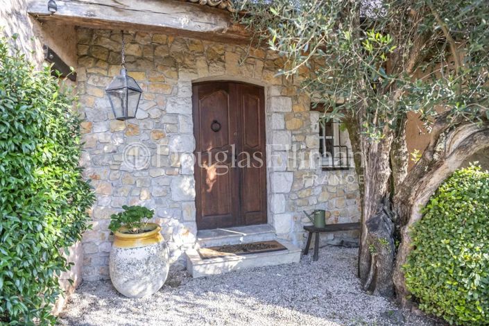 Image No.16-4 Bed House for sale