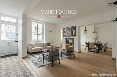 1 - Chantilly, House
