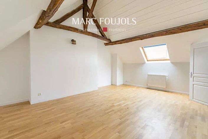 Image No.12-5 Bed House for sale