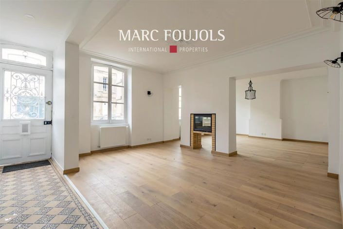 Image No.3-5 Bed House for sale