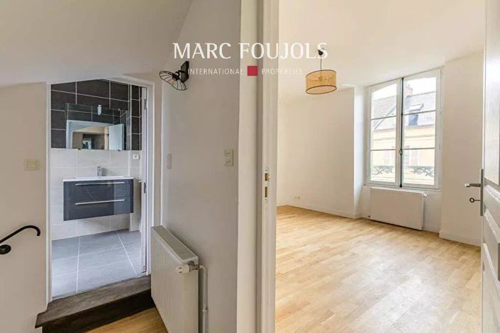 Image No.9-5 Bed House for sale