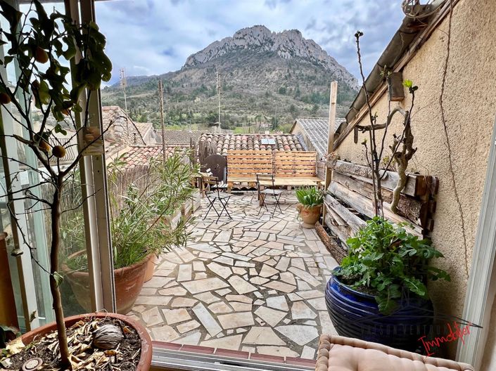 Image No.17-5 Bed House for sale