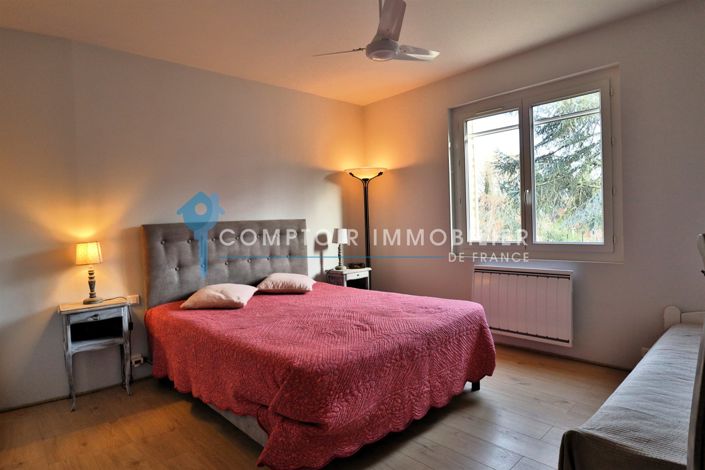 Image No.11-4 Bed House for sale