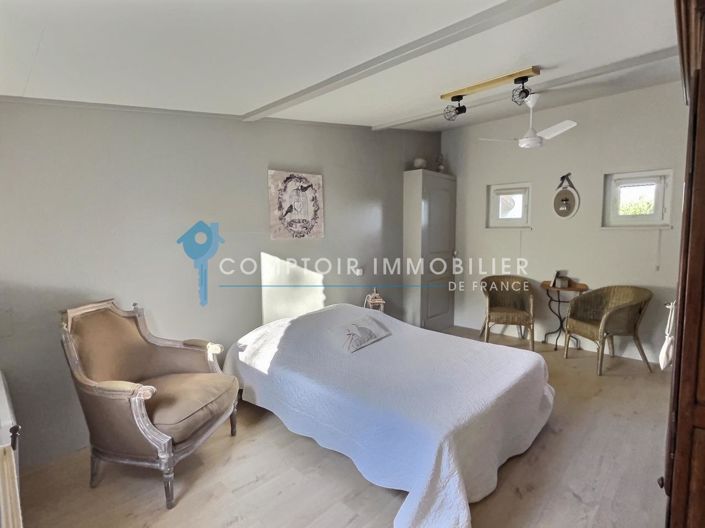 Image No.18-4 Bed House for sale