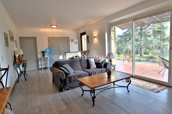 Image No.25-4 Bed House for sale