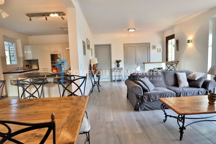 Image No.26-4 Bed House for sale