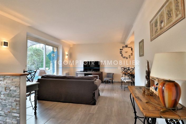 Image No.27-4 Bed House for sale
