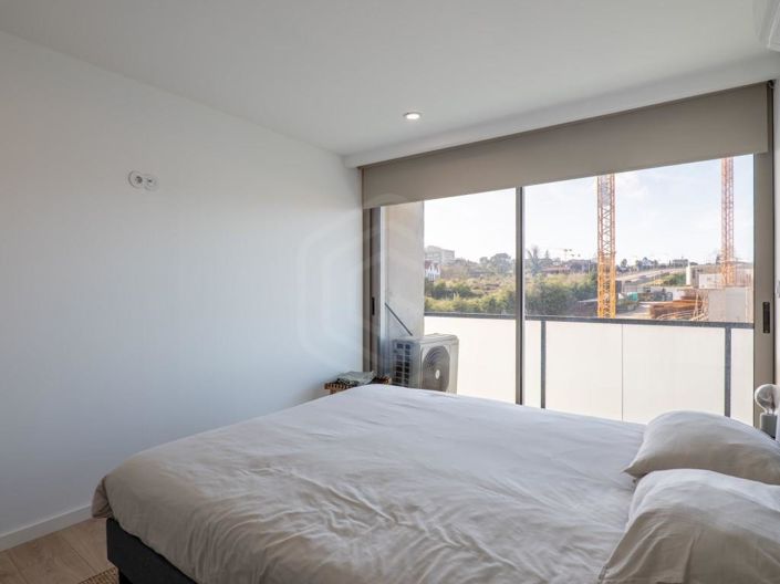 Image No.12-3 Bed Apartment for sale