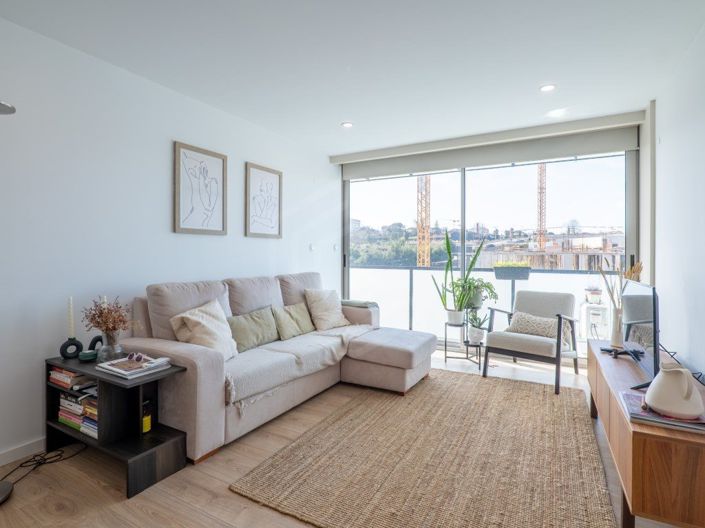 Image No.2-Appartement de 3 chambres à vendre à Vila Nova de Gaia