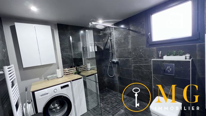 Image No.12-6 Bed House for sale