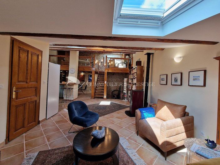 Image No.12-4 Bed House for sale