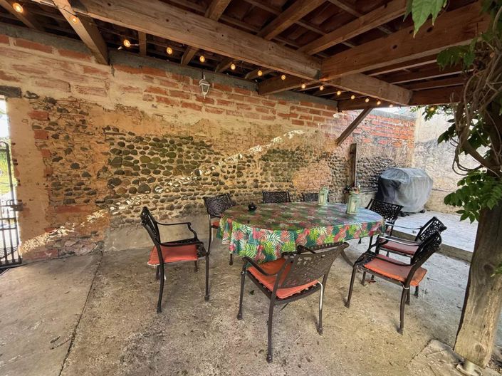 Image No.16-5 Bed House for sale