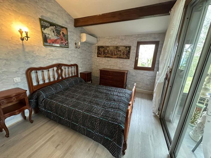 Image No.11-5 Bed House for sale