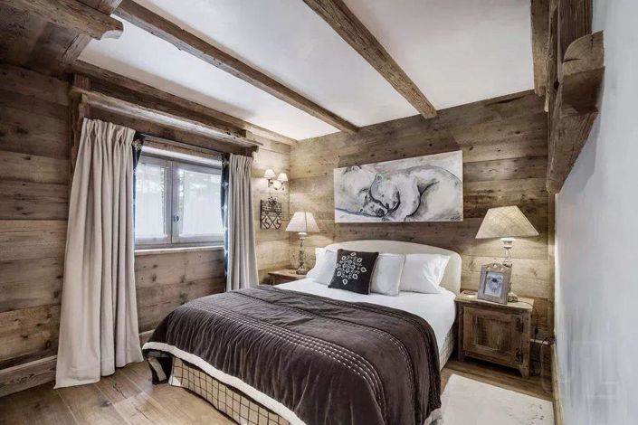 Image No.11-6 Bed House for sale