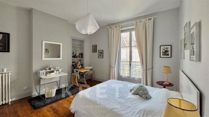 Image No.9-Maison de 9 chambres à vendre à Loches