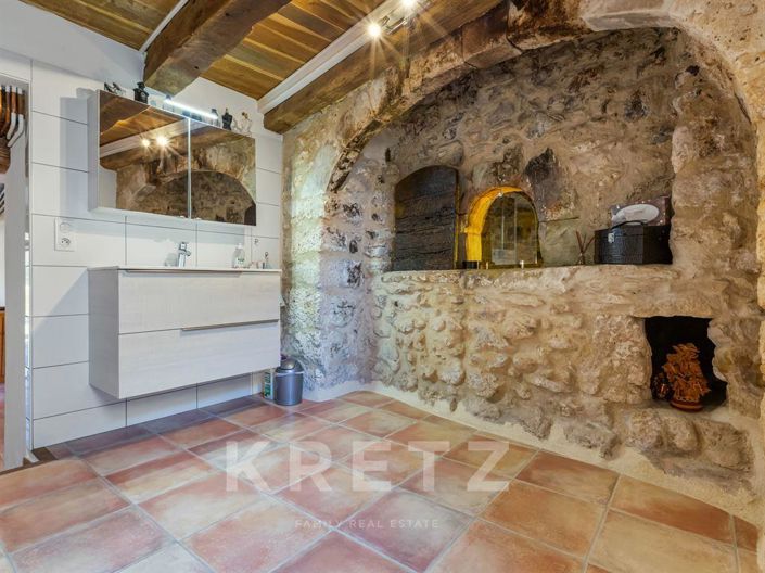 Image No.15-3 Bed House for sale