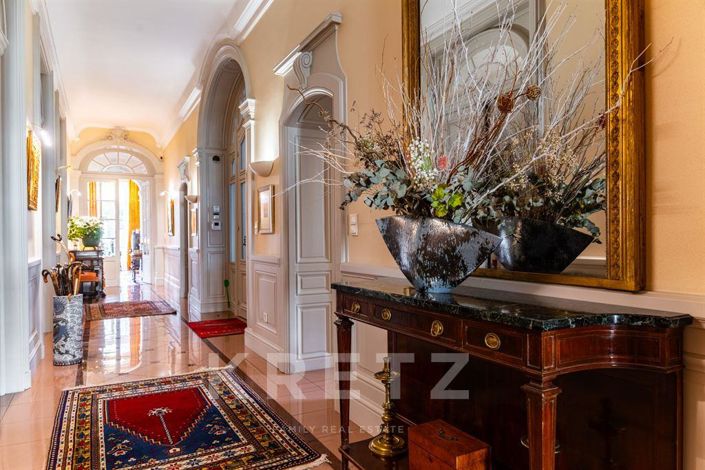 Image No.10-5 Bed Apartment for sale