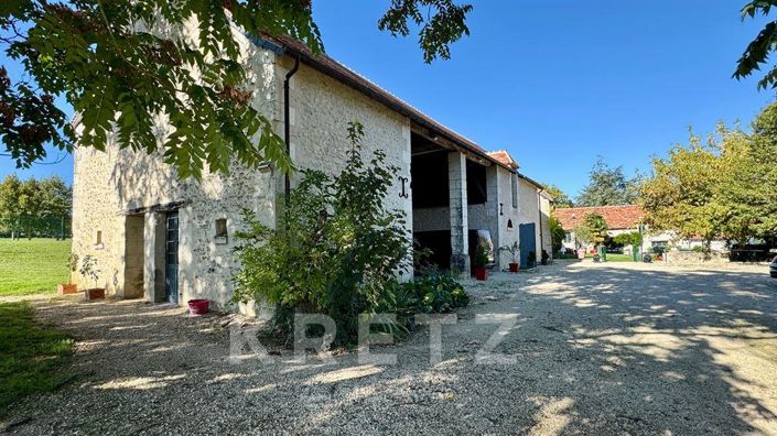 Image No.18-7 Bed House for sale