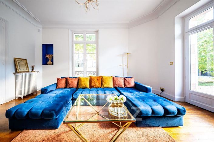 Image No.5-7 Bed House for sale