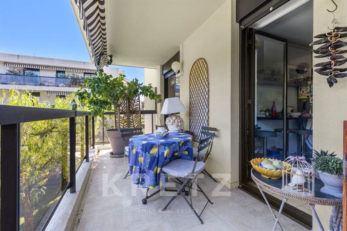 Image No.13-2 Bed Apartment for sale