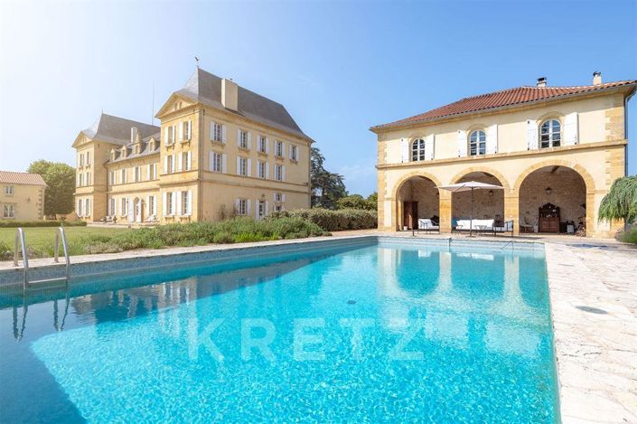 Image No.10-1 Bed Apartment for sale