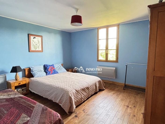 Image No.10-4 Bed House for sale