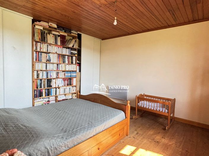 Image No.13-4 Bed House for sale