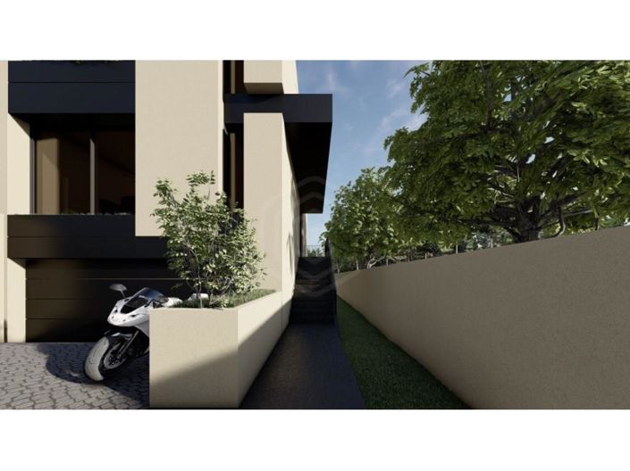 Image No.11-3 Bed House for sale