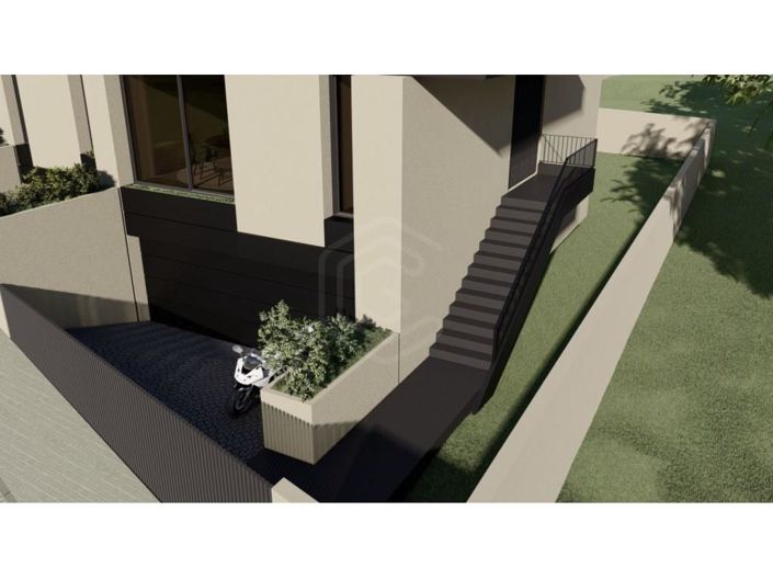 Image No.13-3 Bed House for sale