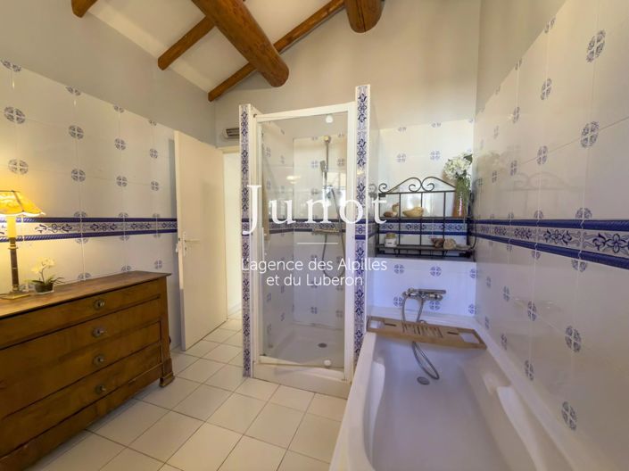 Image No.14-3 Bed House for sale