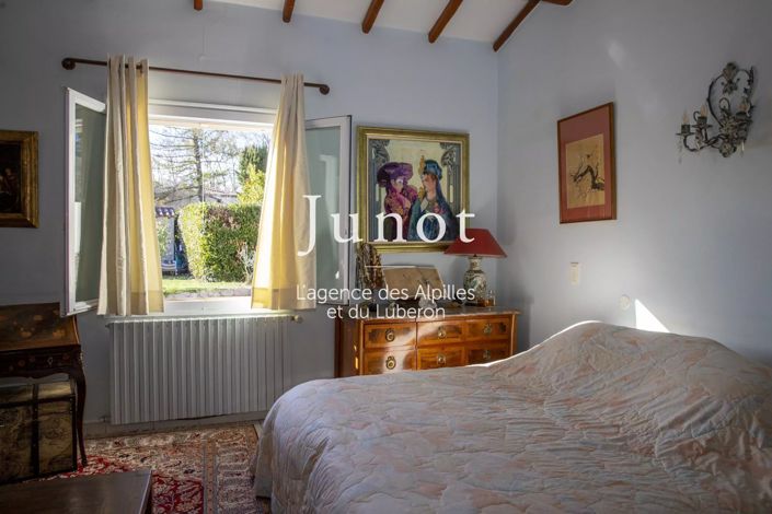 Image No.9-3 Bed House for sale