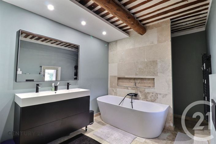 Image No.10-4 Bed House for sale