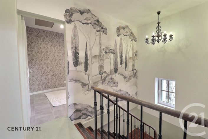 Image No.13-3 Bed House for sale