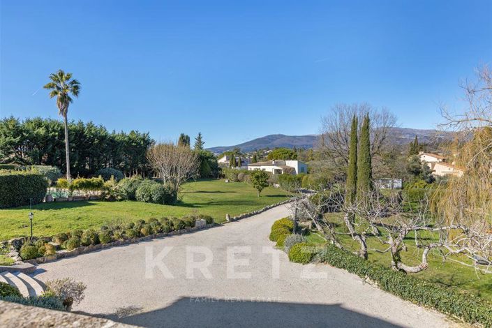 Image No.19-5 Bed House for sale