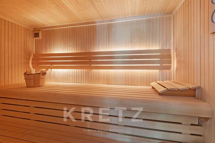 Image No.20-5 Bed House for sale