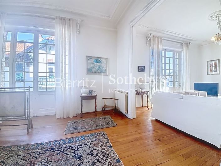 Image No.4-Propriété de 6 chambres à vendre à Biarritz
