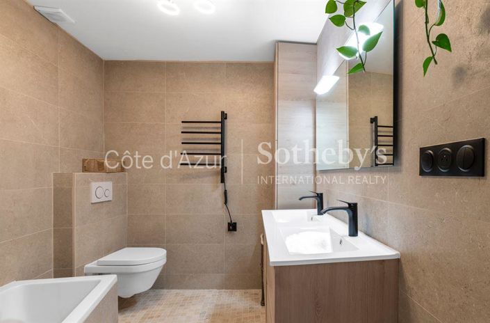 Image No.12-4 Bed House for sale