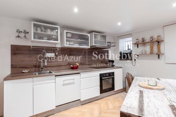 Image No.3-4 Bed House for sale