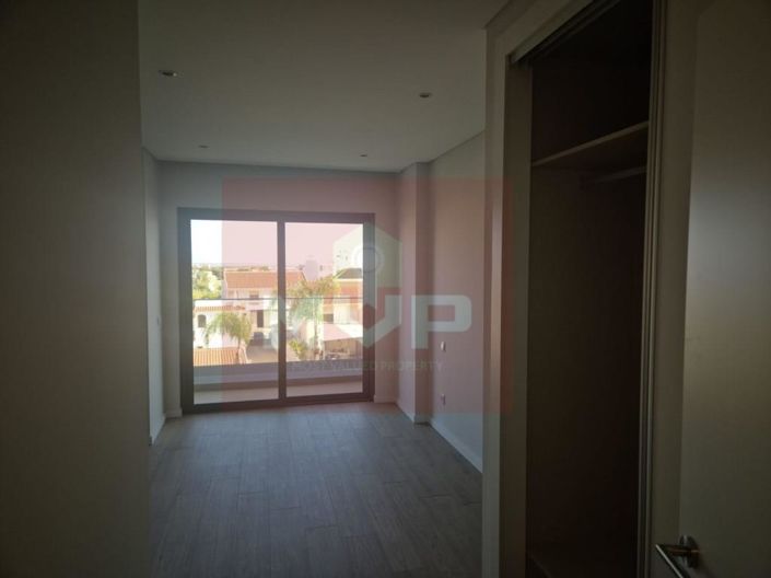 Image No.12-Appartement de 2 chambres à vendre à Montenegro