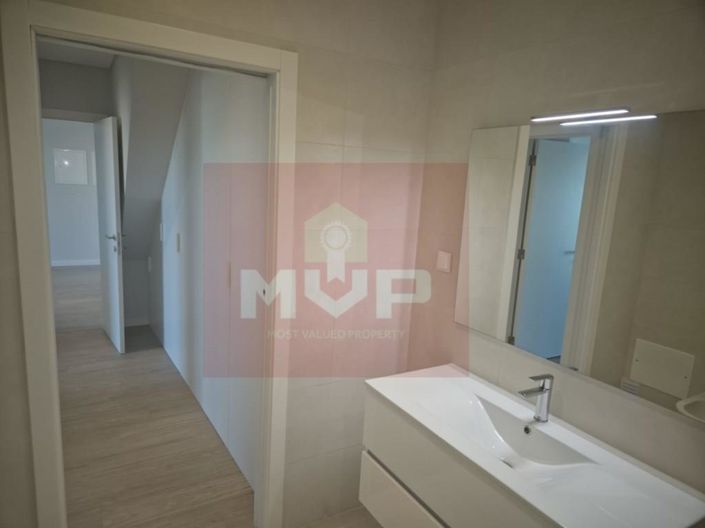 Image No.22-Appartement de 2 chambres à vendre à Montenegro