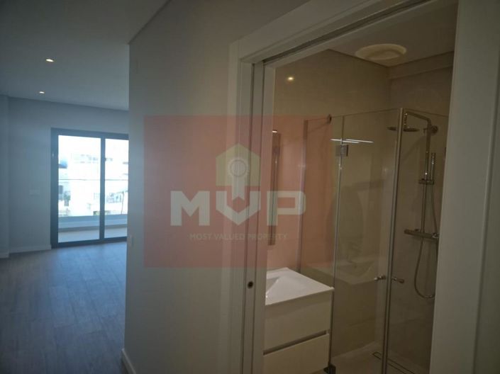 Image No.19-Appartement de 3 chambres à vendre à Montenegro