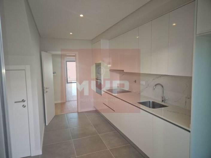 Image No.2-Appartement de 3 chambres à vendre à Montenegro