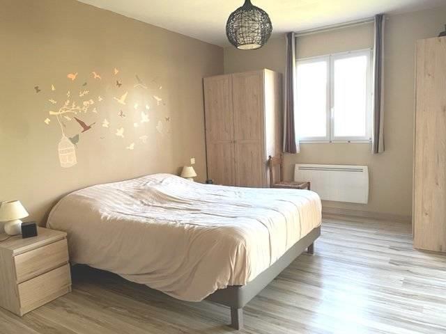 Image No.11-3 Bed House for sale