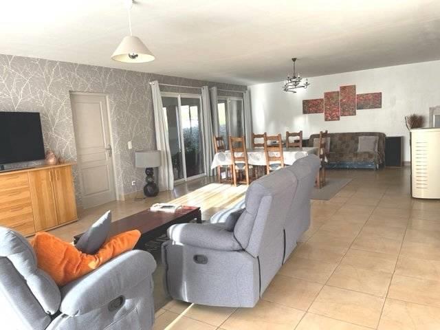 Image No.7-3 Bed House for sale